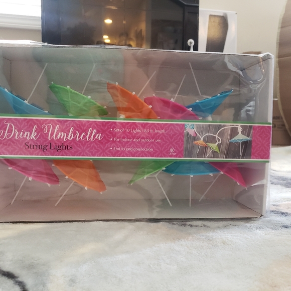 Deli Fun Colorful Drink Umbrella String Lights 10 Lights Nwt - Picture 2 of 12